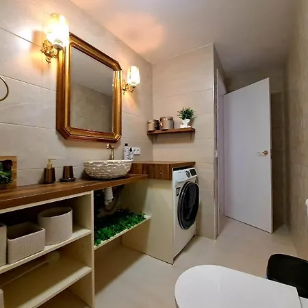 100 M De La Playa Appartement *